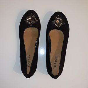 Torrid Size 12 FLAT WITH JEWEL